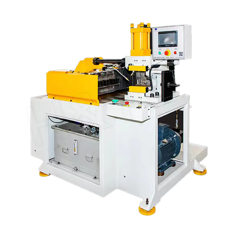 Rohrendenformmaschine
